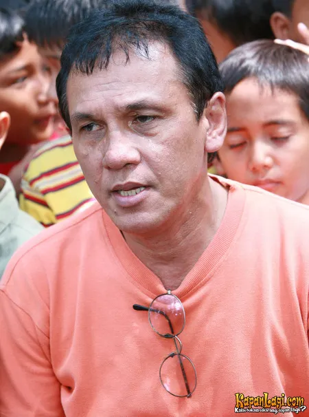 Foto Franky Sahilatua