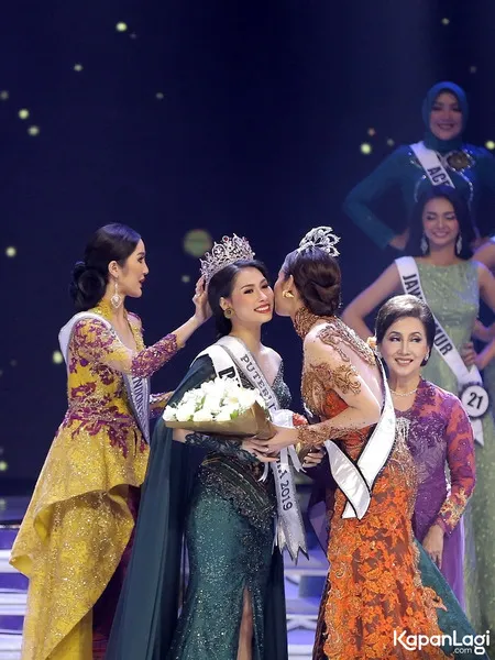 Foto Frederika Alexis Cull