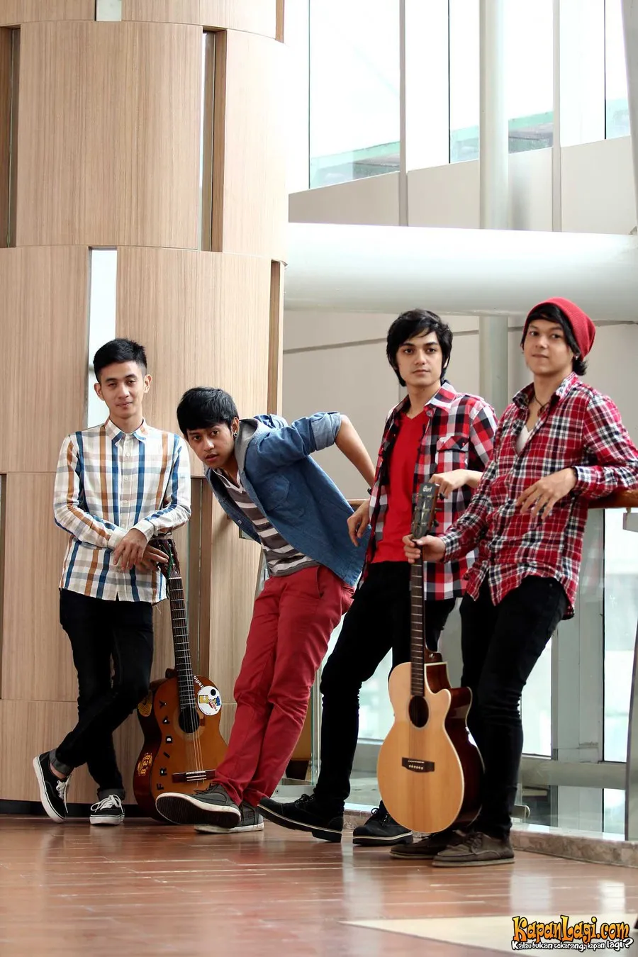 Friday, bikin seru kantor KapanLagi.com 