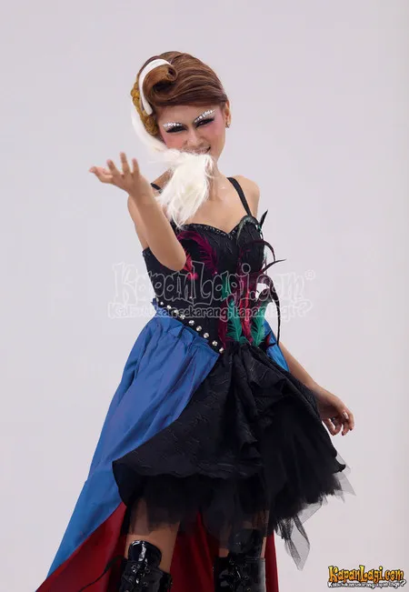 Foto Friska Mahadewi