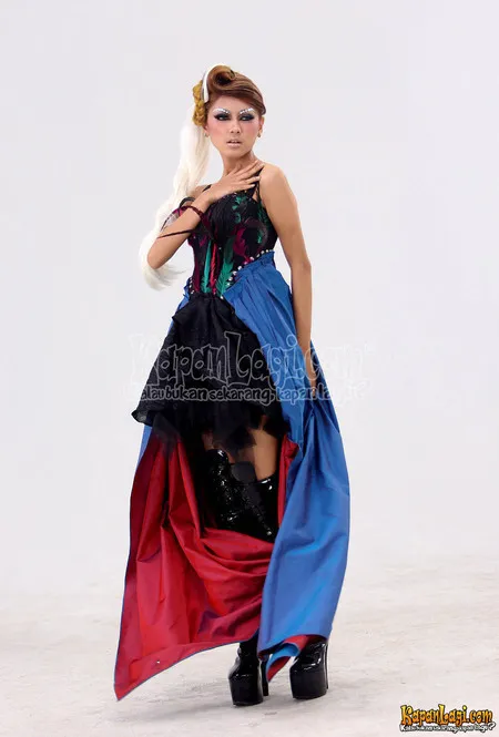 Foto Friska Mahadewi