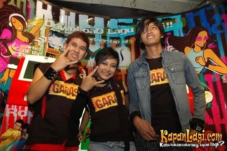 Foto Garasi Band