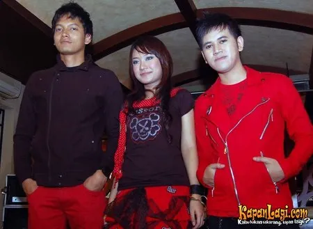 Foto Garasi Band