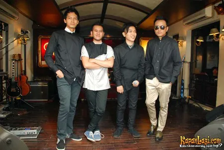 Foto Garasi Band