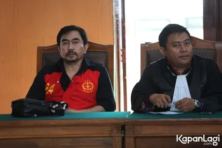 Foto Gatot Brajamusti