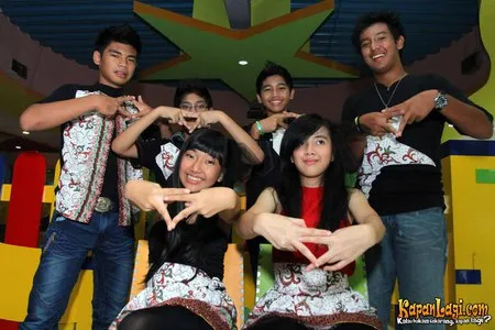 Foto Girl Boy Stars
