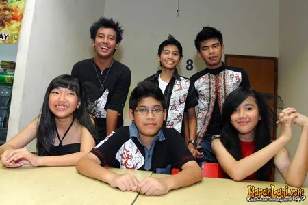 Foto Girl Boy Stars