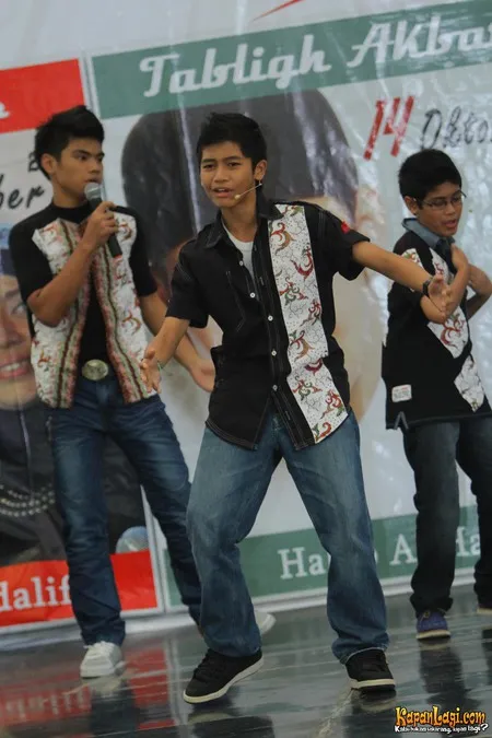 Foto Girl Boy Stars