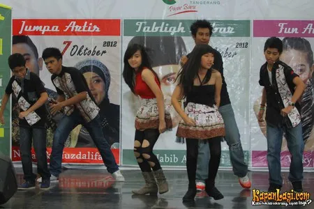 Foto Girl Boy Stars