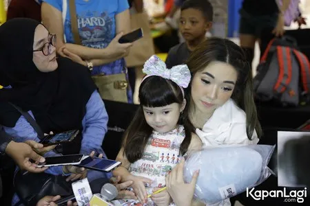 Foto Gisela Dan Gempi