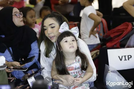 Foto Gisela Dan Gempi