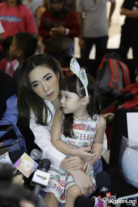 Foto Gisela Dan Gempi