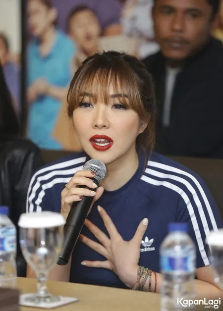 Foto Gisella Anastasia