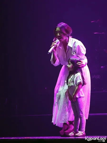 Foto Gisella Anastasia