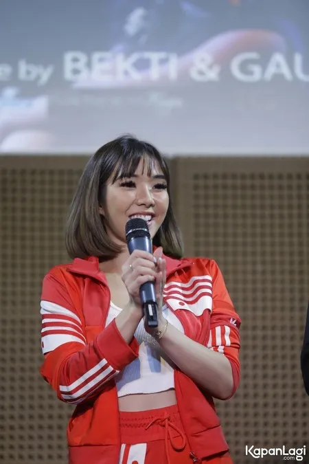 Foto Gisella Anastasia