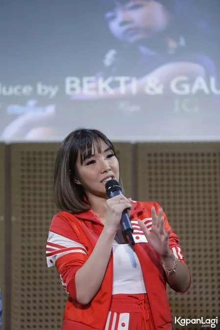 Foto Gisella Anastasia