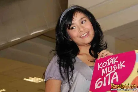 Foto Gita Gutawa