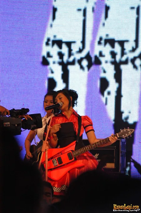 Foto Gita Gutawa