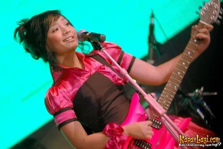 Foto Gita Gutawa