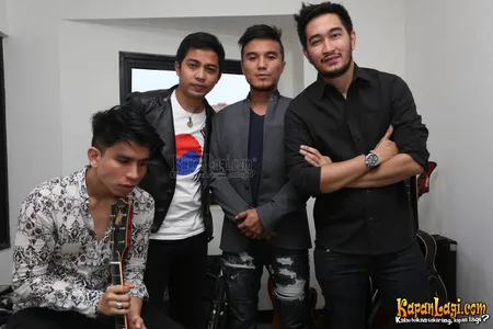 Foto Govinda Band