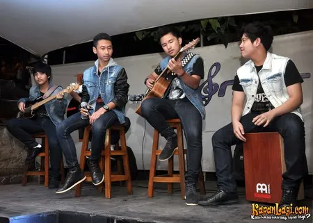 Foto Graduate Band