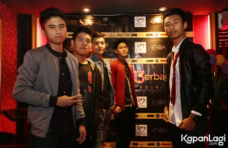 Foto Graduate Band