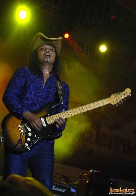 Foto Gugun Blues Shelter