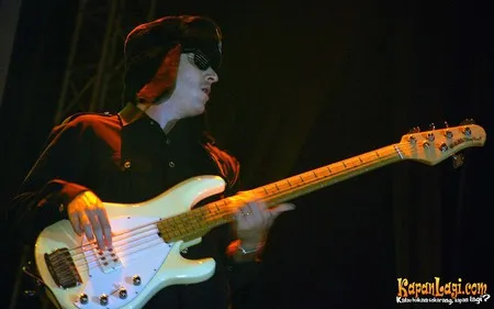 Foto Gugun Blues Shelter