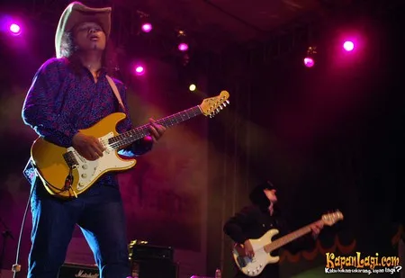 Foto Gugun Blues Shelter