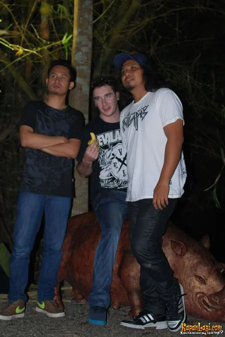 Foto Gugun Blues Shelter