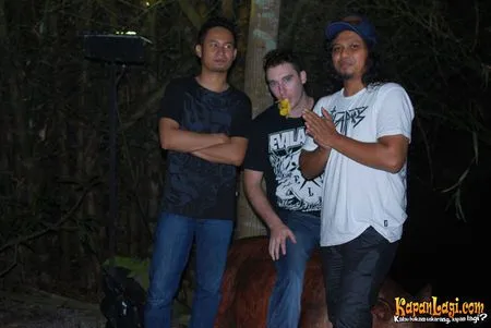 Foto Gugun Blues Shelter