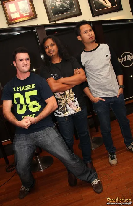 Foto Gugun Blues Shelter