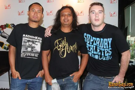 Foto Gugun Blues Shelter