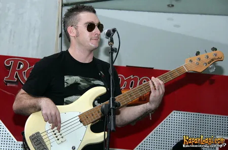 Foto Gugun Blues Shelter