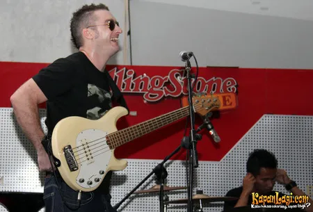 Foto Gugun Blues Shelter