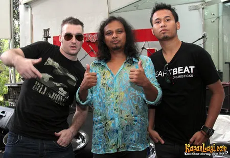 Foto Gugun Blues Shelter