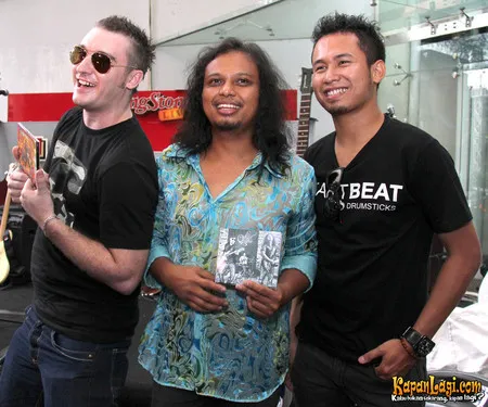 Foto Gugun Blues Shelter