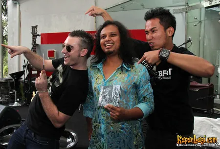 Foto Gugun Blues Shelter