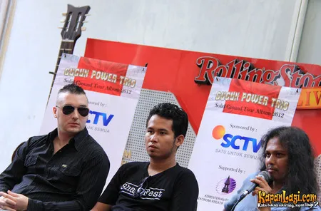 Foto Gugun Blues Shelter