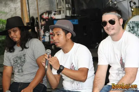 Foto Gugun Blues Shelter