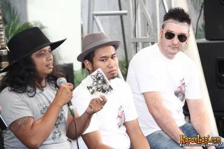 Foto Gugun Blues Shelter