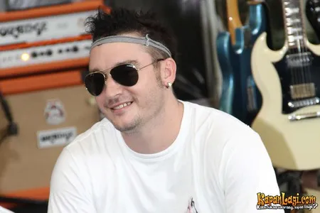 Foto Gugun Blues Shelter