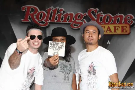 Foto Gugun Blues Shelter