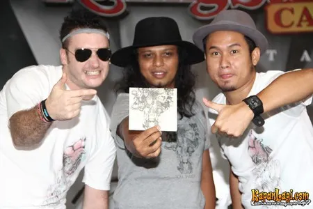 Foto Gugun Blues Shelter