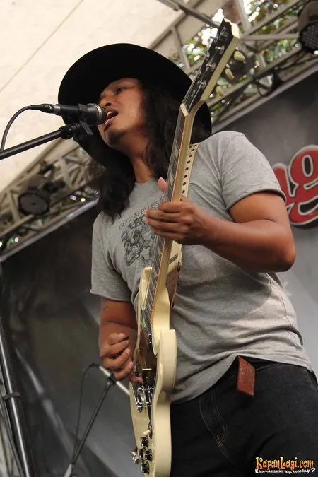 Foto Gugun Blues Shelter