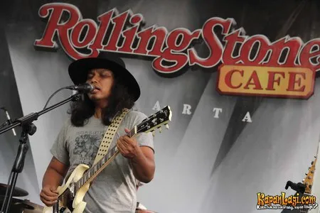 Foto Gugun Blues Shelter