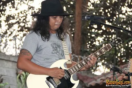 Foto Gugun Blues Shelter