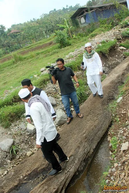 Foto Guntur Bumi