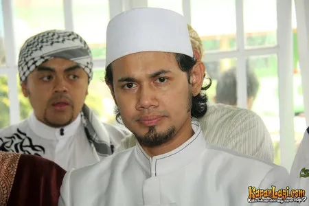 Foto Guntur Bumi