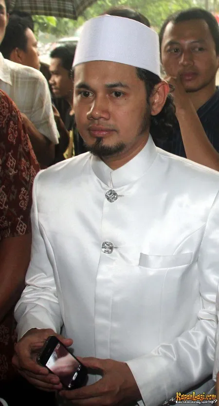 Foto Guntur Bumi